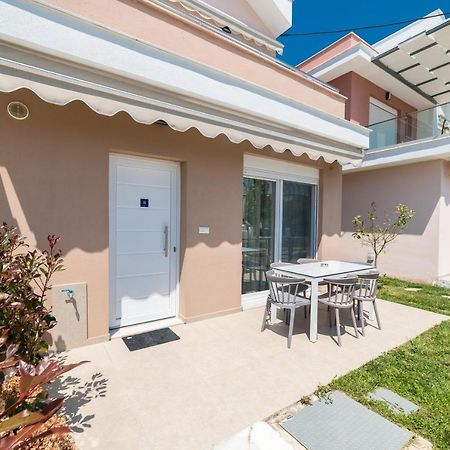 شقة Dionysos Residential Complex Ofrínion المظهر الخارجي الصورة