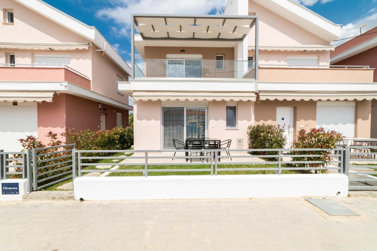 شقة Dionysos Residential Complex Ofrínion المظهر الخارجي الصورة